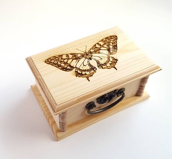 Lyoncraft - Swallowtail Butterfly Small  Latched Wooden Box